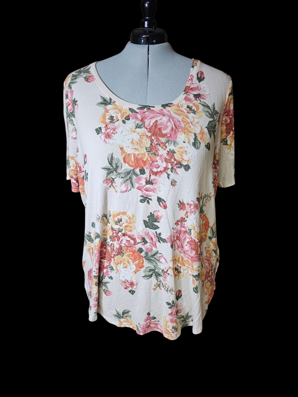 Floral Scoop Neck Short Sleeve Sweater- Cream with Pink & Yellow Flowers